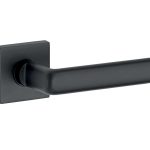 Deurklink op geveerd rozet verdekt Padania mat zwart