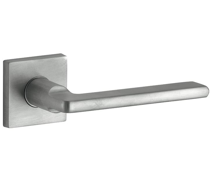 Deurklink op geveerd rozet verdekt Piatto mat nikkel ongelakt