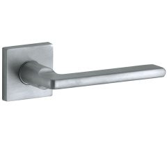 Deurklink op geveerd rozet verdekt Piatto mat chroom