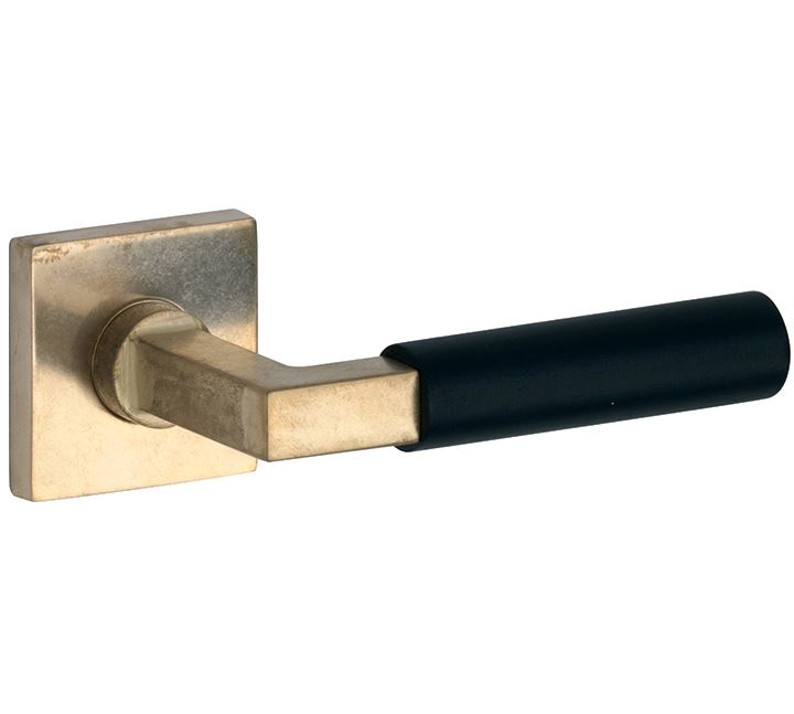 Deurklink op geveerd rozet verdekt Bauhaus ebben messing antiek