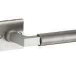 Deurklink op ongeveerd rozet Bauhaus mat nikkel ongelakt
