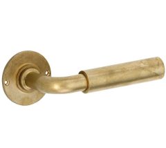 Deurklink op ongeveerd rozet Frankfurt/Chemin de Fer messing antiek