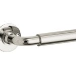 Deurklink op ongeveerd rozet Frankfurt/Chemin de Fer glans nikkel