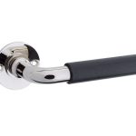 Deurklink op ongeveerd rozet Frankfurt ebben/Chemin de Fer glans nikkel