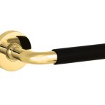 Deurklink op geveerd rozet Frankfurt ebben/Vivo messing ongelakt