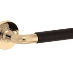 Deurklink op ongeveerd rozet Frankfurt ebben/Chemin de Fer messing ongelakt