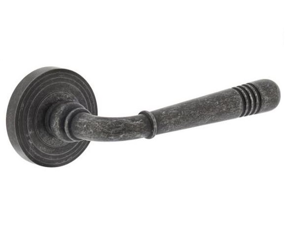 Intersteel enkele deurklink rechts Helena op rozet oud grijs