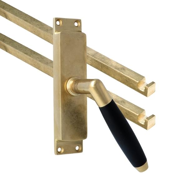 Kruk-espagnolet Ton Model Rechts messing Antiek Inclusief 2 Stangen