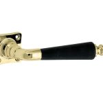 Deurklink op geveerd vierkant rozet Antique ebben messing gelakt