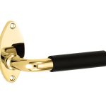 Deurklink op ongeveerd rozet Frankfurt ebben/elips messing ongelakt