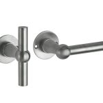 Deurklink op ongeveerd rozet Chemin de Fer L/T 100mm mat nikkel ongelakt