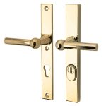 SKG3 PC55 kruk/kruk op smalschild Chemin de fer Links + kerntrekbeveiliging messing ongelakt