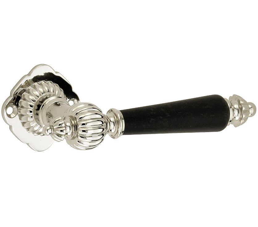 Deurklink op ongeveerd rozet Nouveau glans nikkel