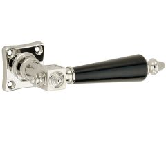 Deurklink op geveerd vierkant rozet Roman bakeliet glans nikkel