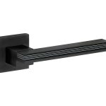 Deurklink op geveerd rozet Mimolimit pvd mat zwart