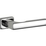 Deurklink op geveerd rozet Mini S glans chroom