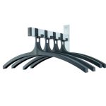 Wandgarderobe met 4 nylon haken en hangers