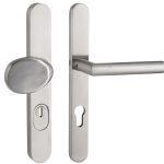 SKG3 PC72 knop/kruk T op ovaal smal schild PRIO + kerntrekbeveiliging rvs