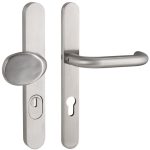 SKG3 PC72 knop/kruk U op ovaal smal schild PRIO + kerntrekbeveiliging rvs