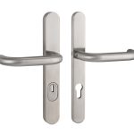 SKG3 PC92 kruk U op ovaal smal schild PRIO + kerntrekbeveiliging rvs