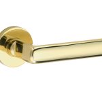 Deurklink op geveerd rozet Padania/Vivo messing ongelakt