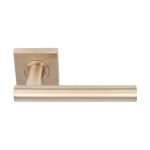 Deurklink BASIC LBVII-19BSQR53 op vierkant rozet PVD licht brons