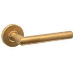 Intersteel deurklink Jura op rozet verdekt ø53x10mm PVD messing getrommeld