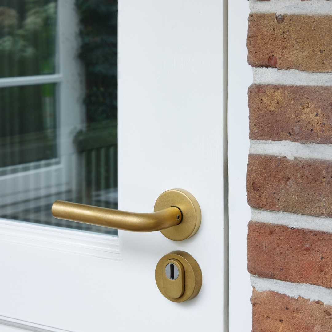 Intersteel SKG3 veiligheid achterdeur set Luzern rond PVD messing getrommeld - Afbeelding 3