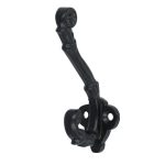 Hoed en jashaak bewerkt klein 82 mm ijzer zwart