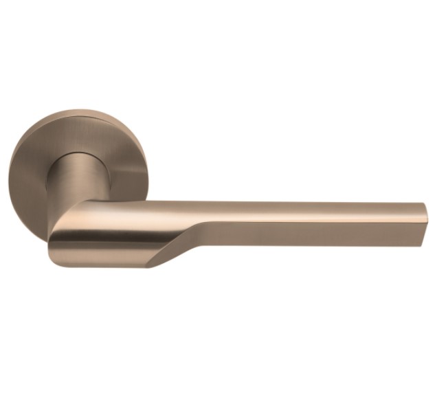 Deurklink RIVIO by Gensler GL101-G op rozet pvd licht brons