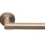 Design Deurklink David Rockwell ECLIPSE DR103-G op rozet PVD licht brons